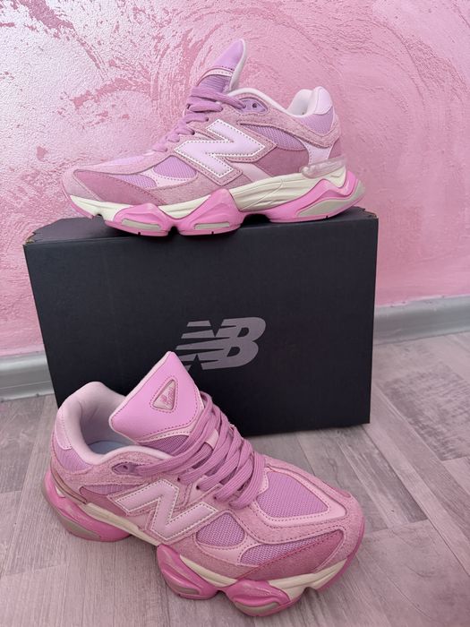 New Balance 9060