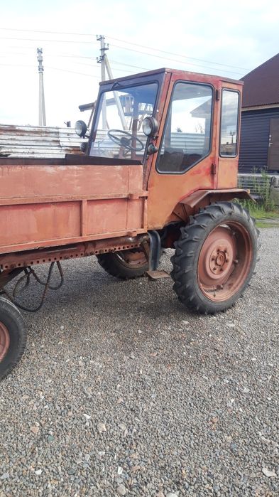 Трактор т16 в хорошем состоянии