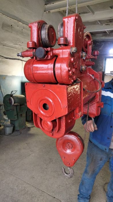 Продам тельфер 0.5тонн