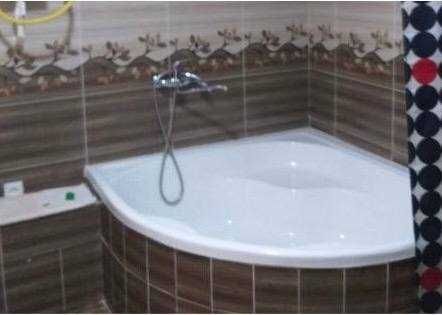 YAshnobod tum.Go’zal mahallasi. 5 sotix yerdagi 5 xonali  uy sotaman.