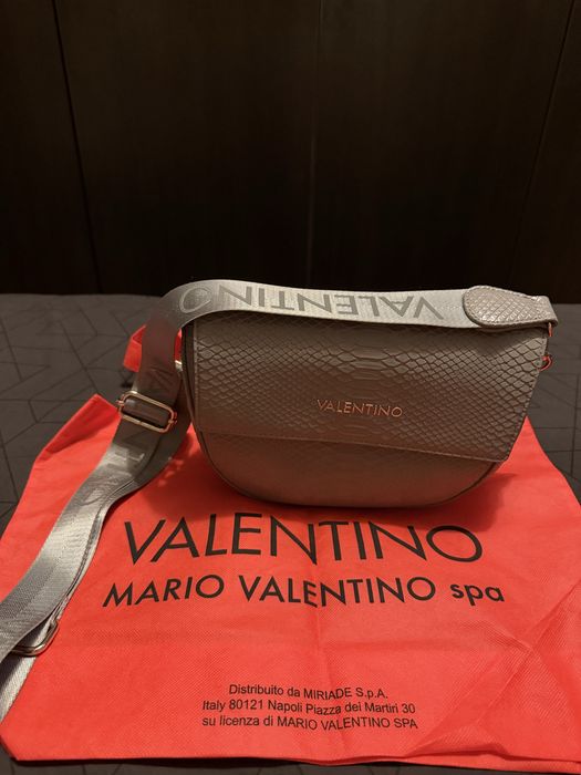 Оригинални дамски чанти Furla, Justcavalli, HUGO VALENTINO  Harrords London