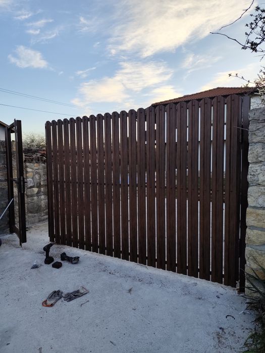 Врати/огради/парапети