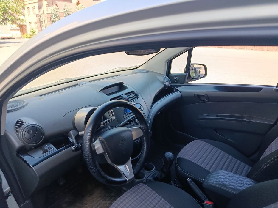 Chevrolet Spark 2011 — 2