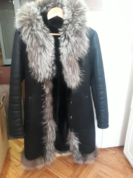 Срочно.Продам дублёнка с чернобуркойм