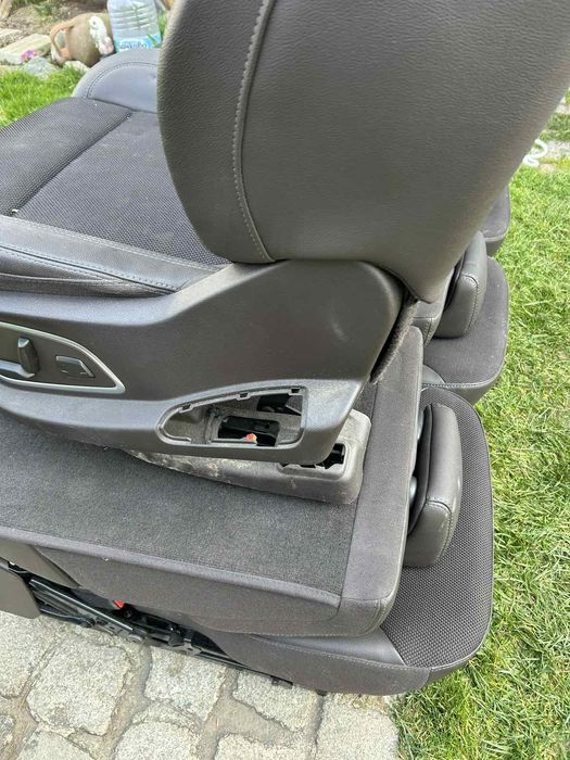 Renault Espace V Initiale Paris 2015-2016 пълен кожен салон 7 места + интериор