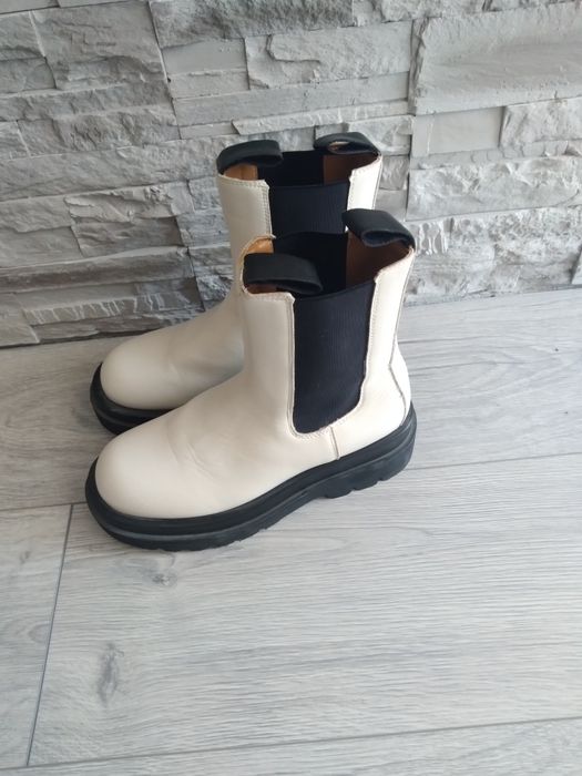 Дамски зимни боти