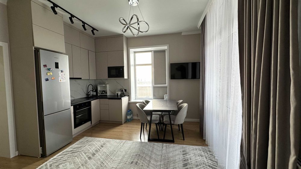 Продам 2 ком евро РН 8 школа