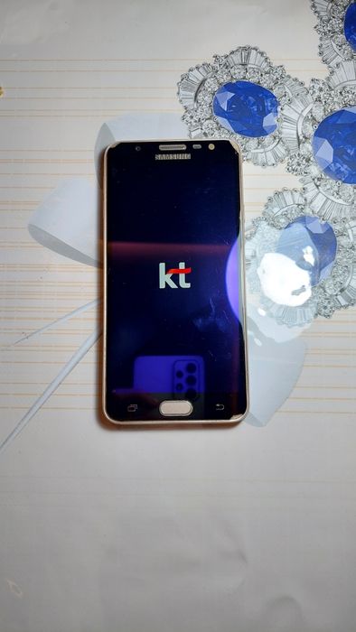 Galaxy On7(6)    Samsung