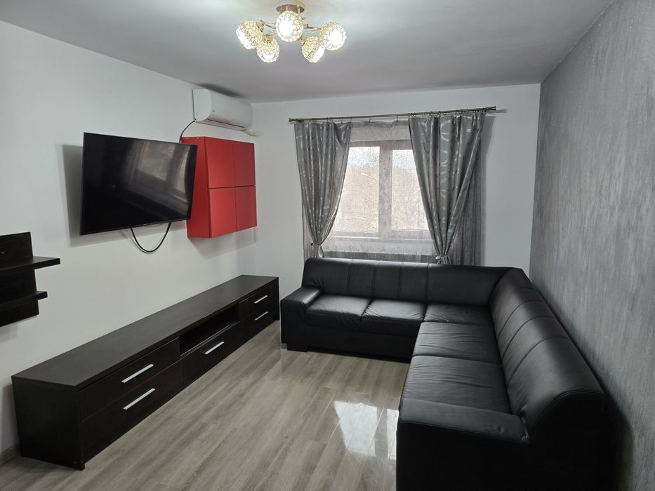 Inchiriez apartament in podu de fier