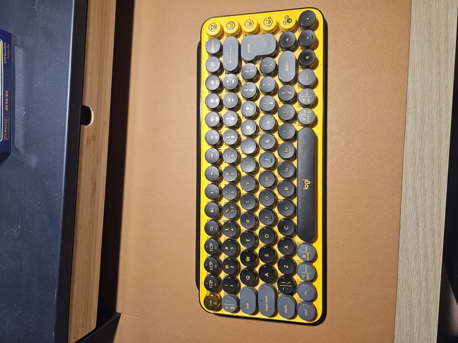 Tastatura Logitech Pop Keys