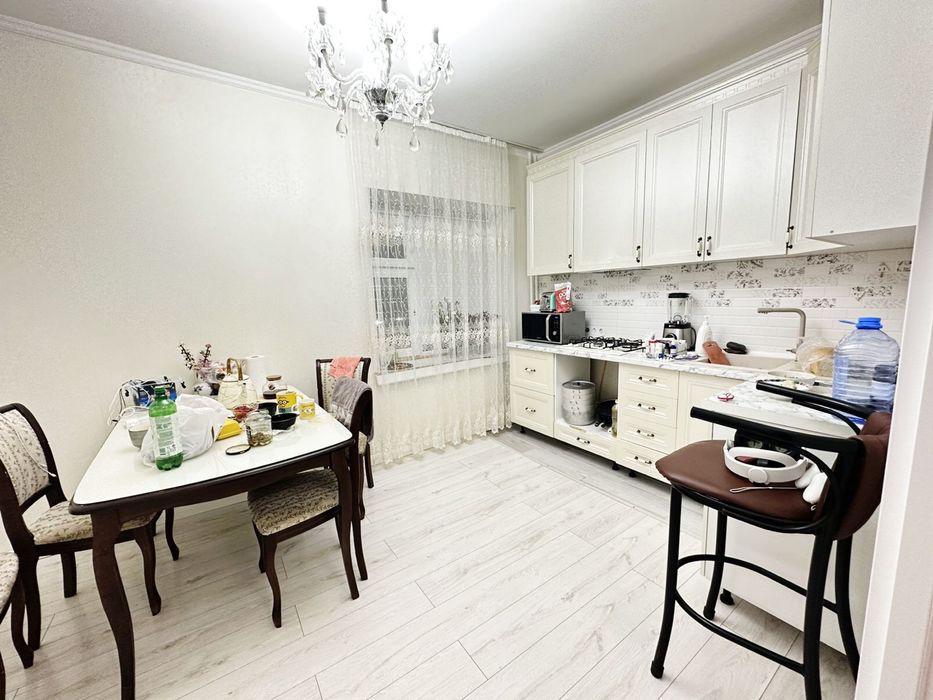 Продается 3 комнатная квартира