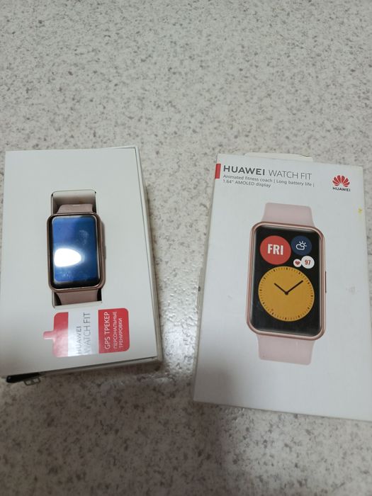 Фитнес браслет хуайвей