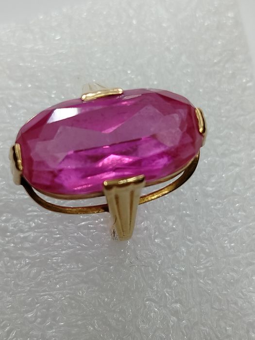 Продам золотое кольцо