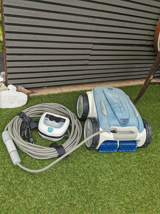 Robot / aspirator profesional curățare piscina Zodiac Vortex 4 4WD