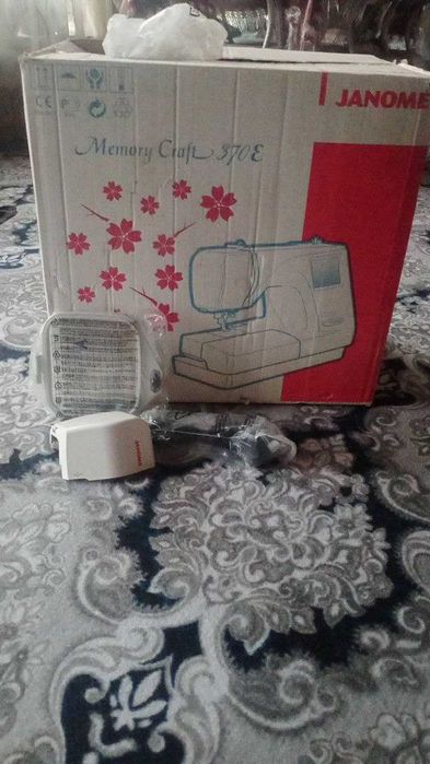 Tikuv mashinasi, Kompyuter mashina popur uradi, Тикув машинаси