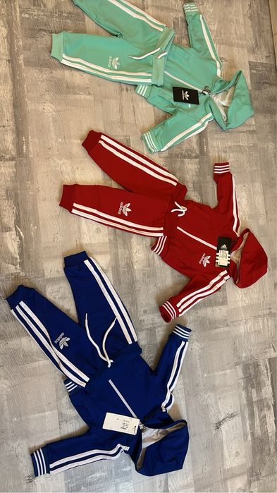 Trening adidas marimi de la marimea 86 pana la 110