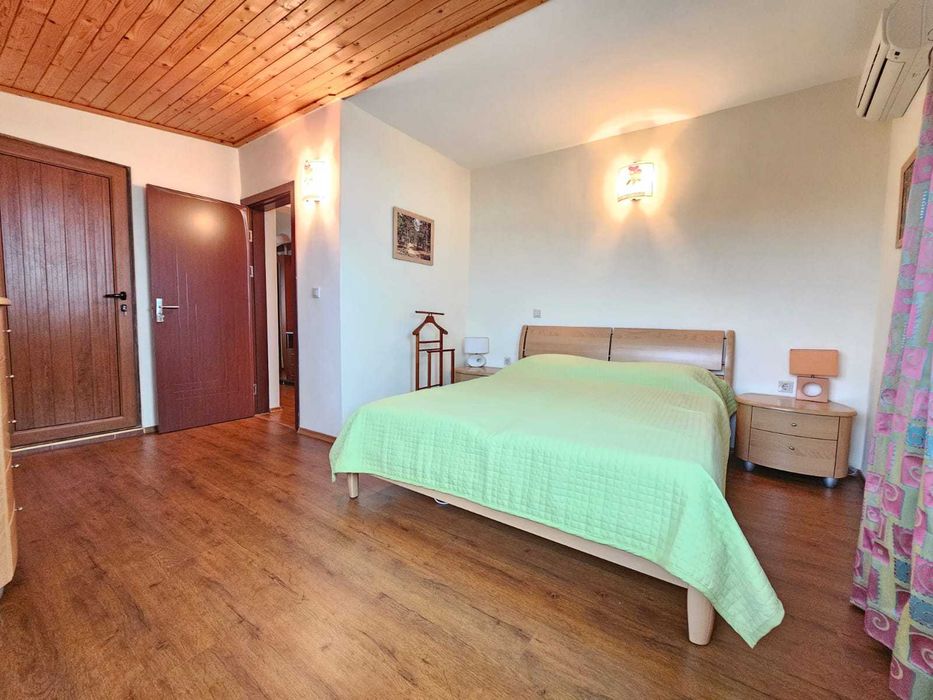 Продава се Тристаен апартамент в Созопол - 121 кв.м за 928 €/кв.м - Снимка #7