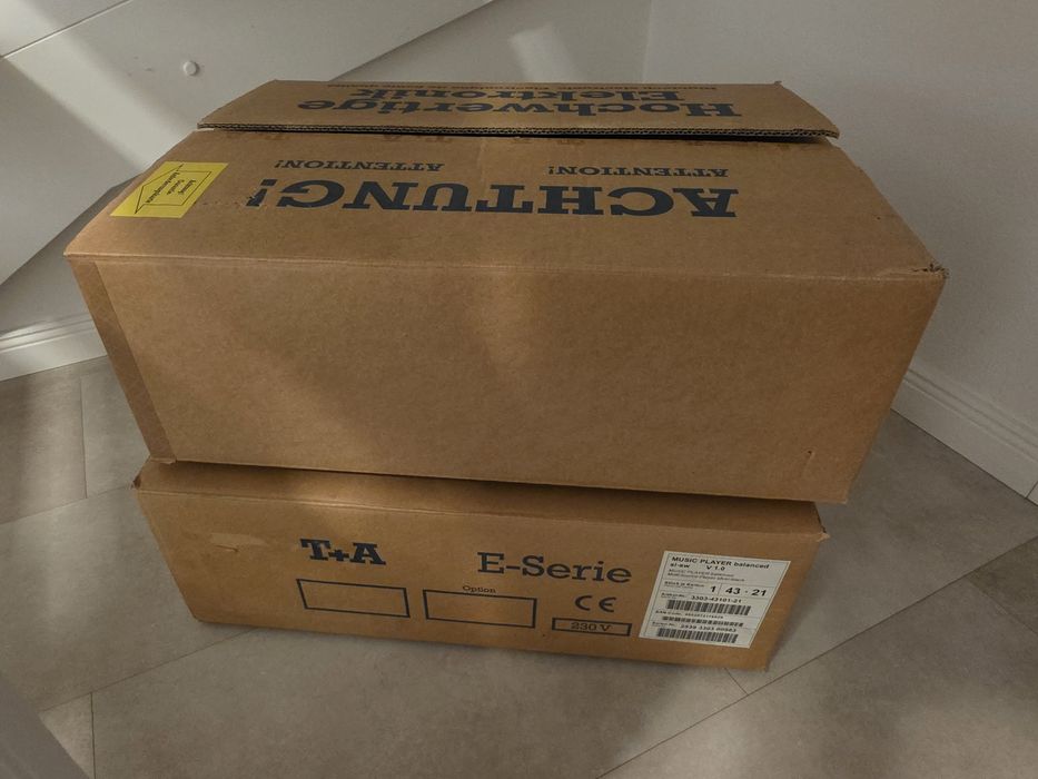 Vând un super sistem T+A Music Player Balanced și Power Plant Balanced