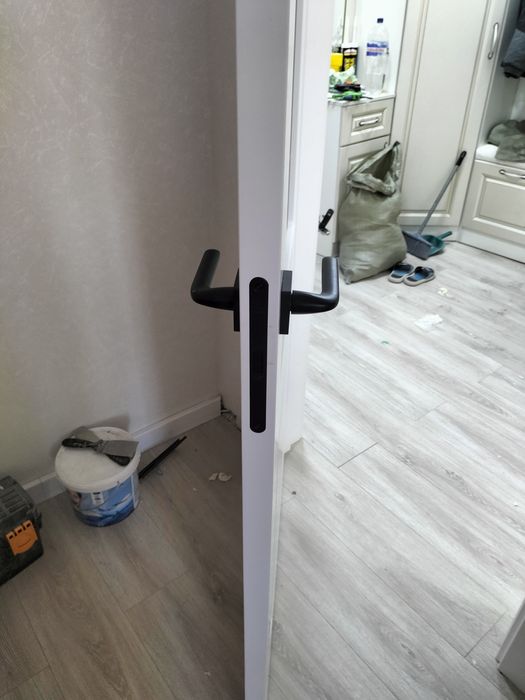 Установка дверей