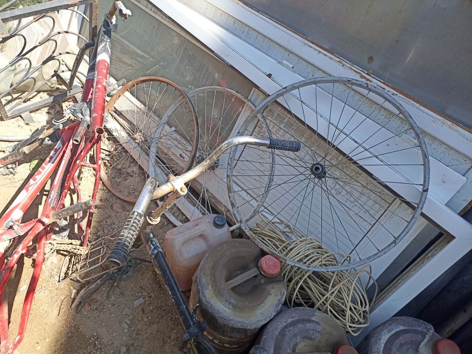 Срочно продам  запчасти на велосипед