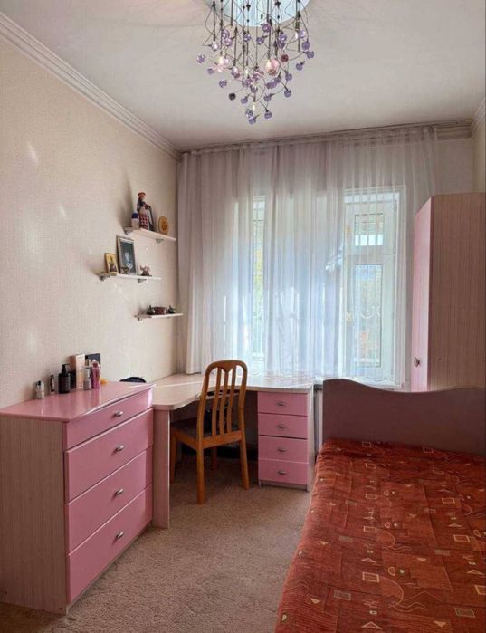 5/4/4 Шастри 77 серия кафе Бек