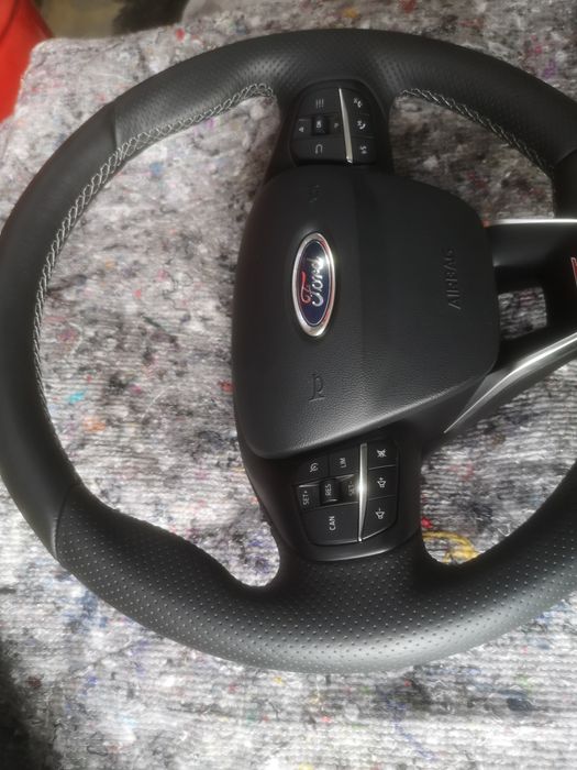 Volan piele comenzi volan ST ford fiesta mk8 2019