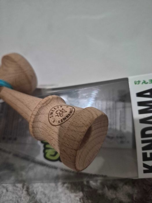 Kendam Swetss cu belance hol