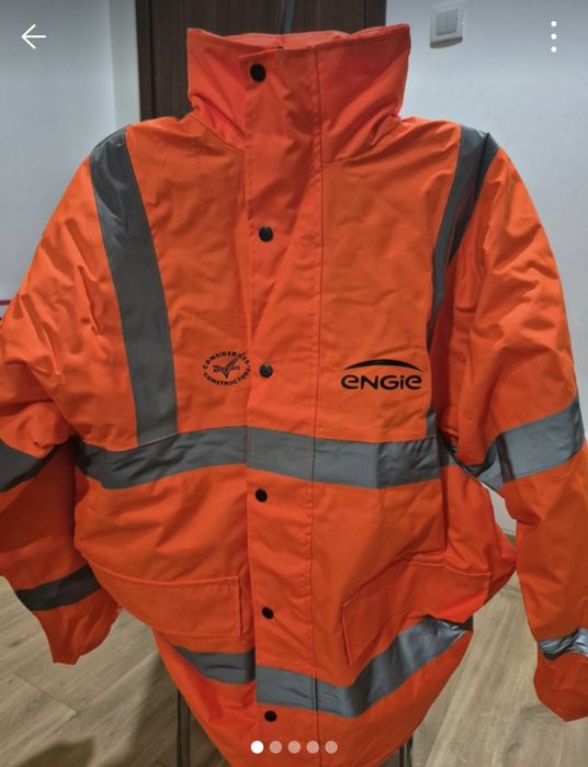 Geacă water proof reflectorizantătă