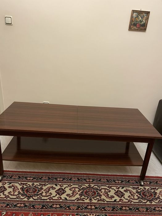 Холна разтегателна маса