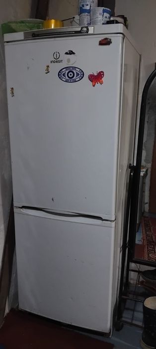 Продается холодильник