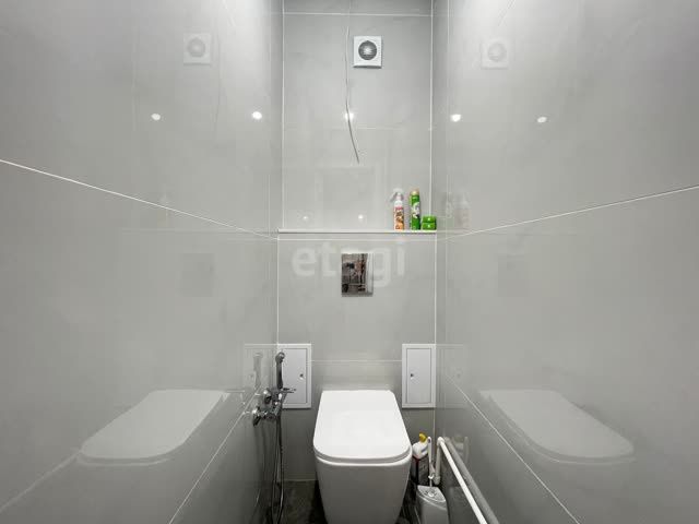 3х комнатная в 19мкр