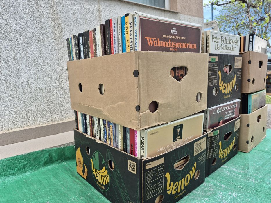 Vând lot 500Lp muzică clasică colectie mixta 3 lei un disc vinil