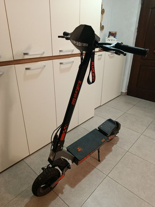 Vând Trotineta Electrică