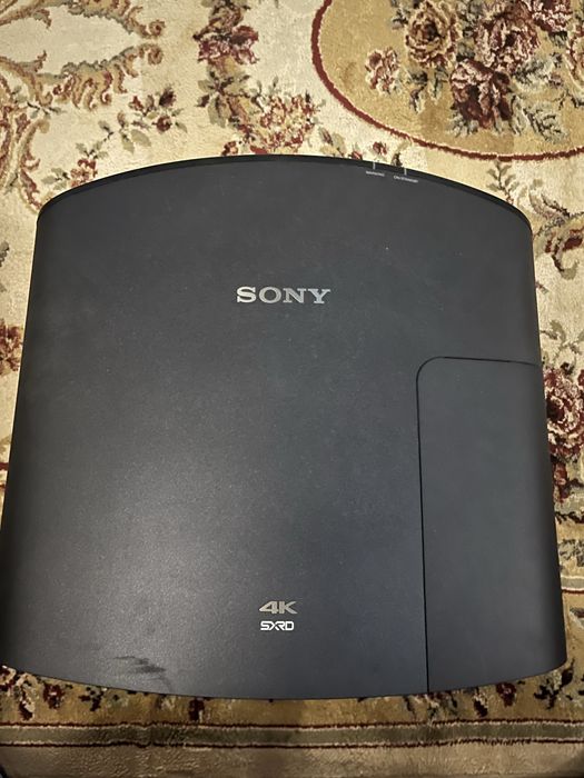 Проектор Sony VPL-VW500ES