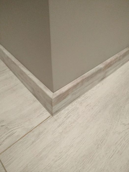 Установка плинтуса МДФ,полиуретан, алюминий Укладка ламината,винила ...