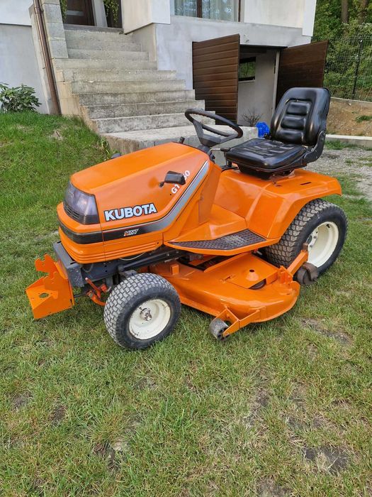 Tractoras de tuns gazon Profesional disel