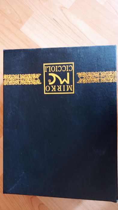 Продам мужские сапоги