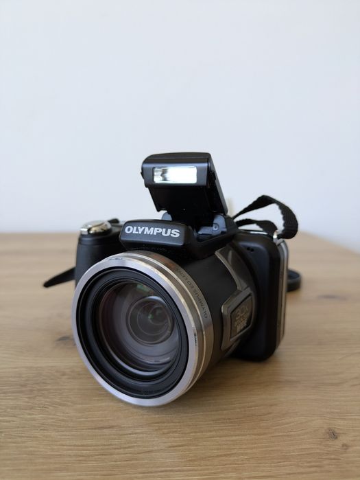 Olympus SP-800UZ УНИКАЛНИ СНИМКИ Дигитален Фотоапарат 30Х ZOOM Като нов
