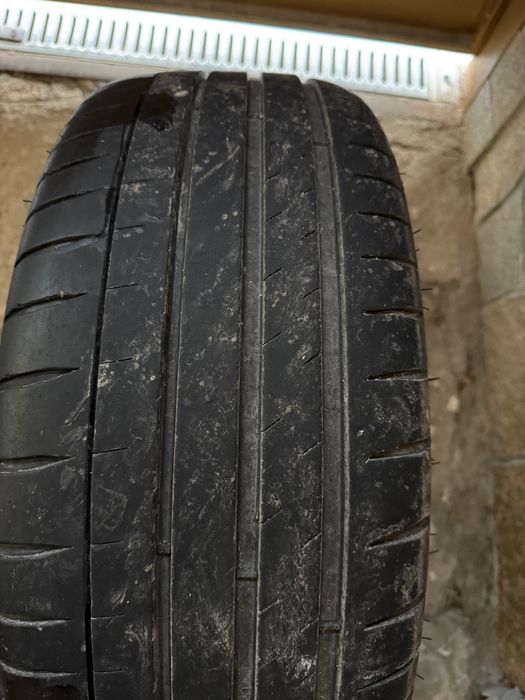 Гуми Michelin pilot sport 4s 245/40r19