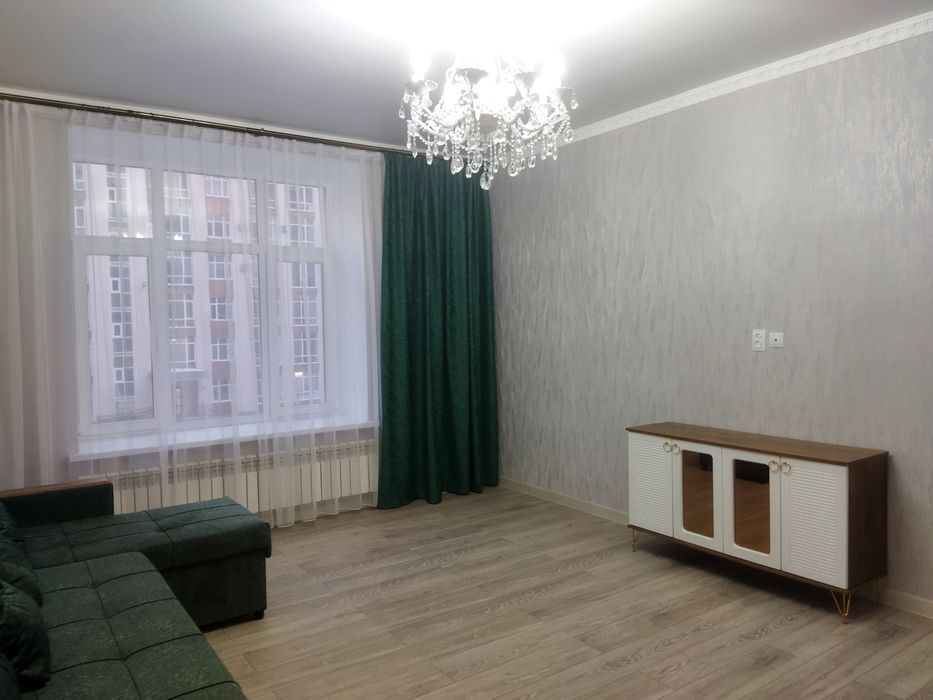 Сдаю 3 комнатную квартиру