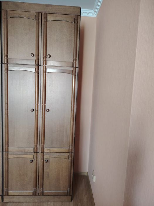 Продам Шкафы дуб
