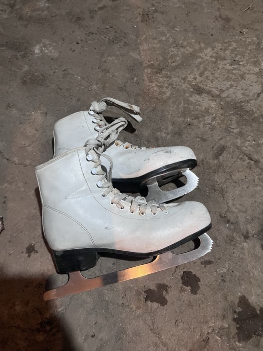 коньки 39размер