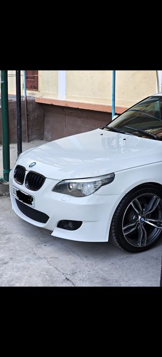 BMW E60 525i 2004
