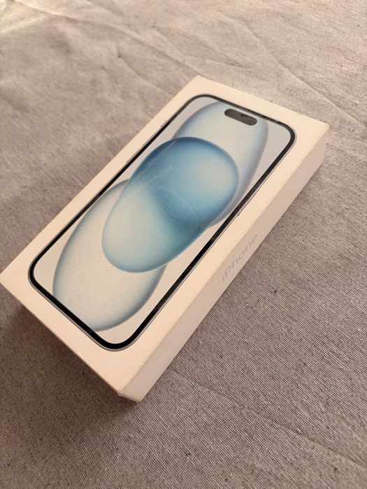 Продам IPhone 15