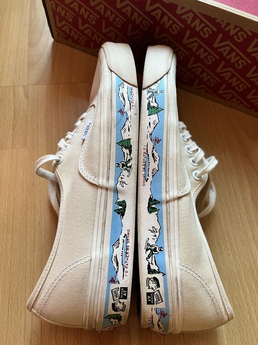 Обувки Vans 43 номер
