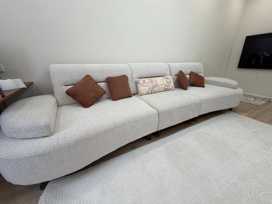 Диван с креслом