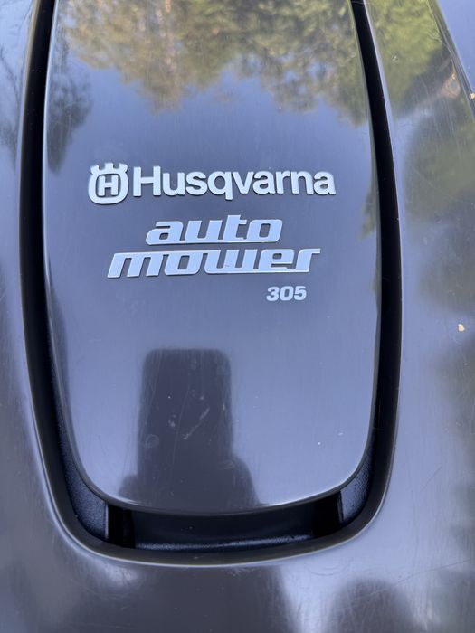 husqvarna automower 305 robot tuns iarba