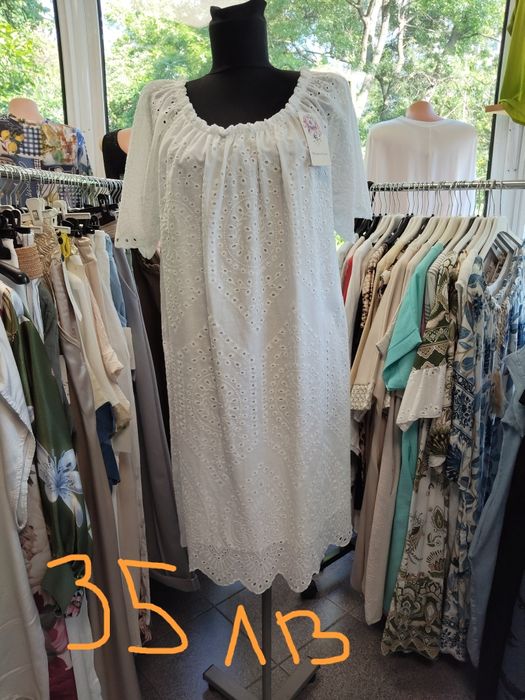 Дамски рокли, различни модели