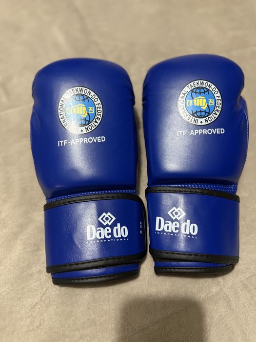 Продавам комплект за Taekwon-Do ITF – Daedo & EONSPORT