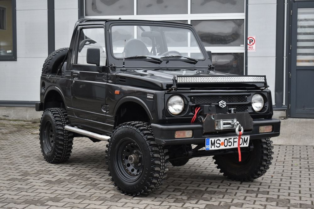 SUZUKI Samurai